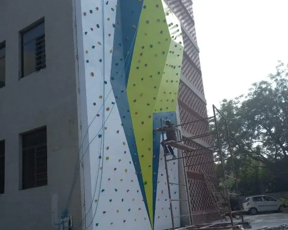 Outdoor-Climbing-Wall-Gurugram-17-1