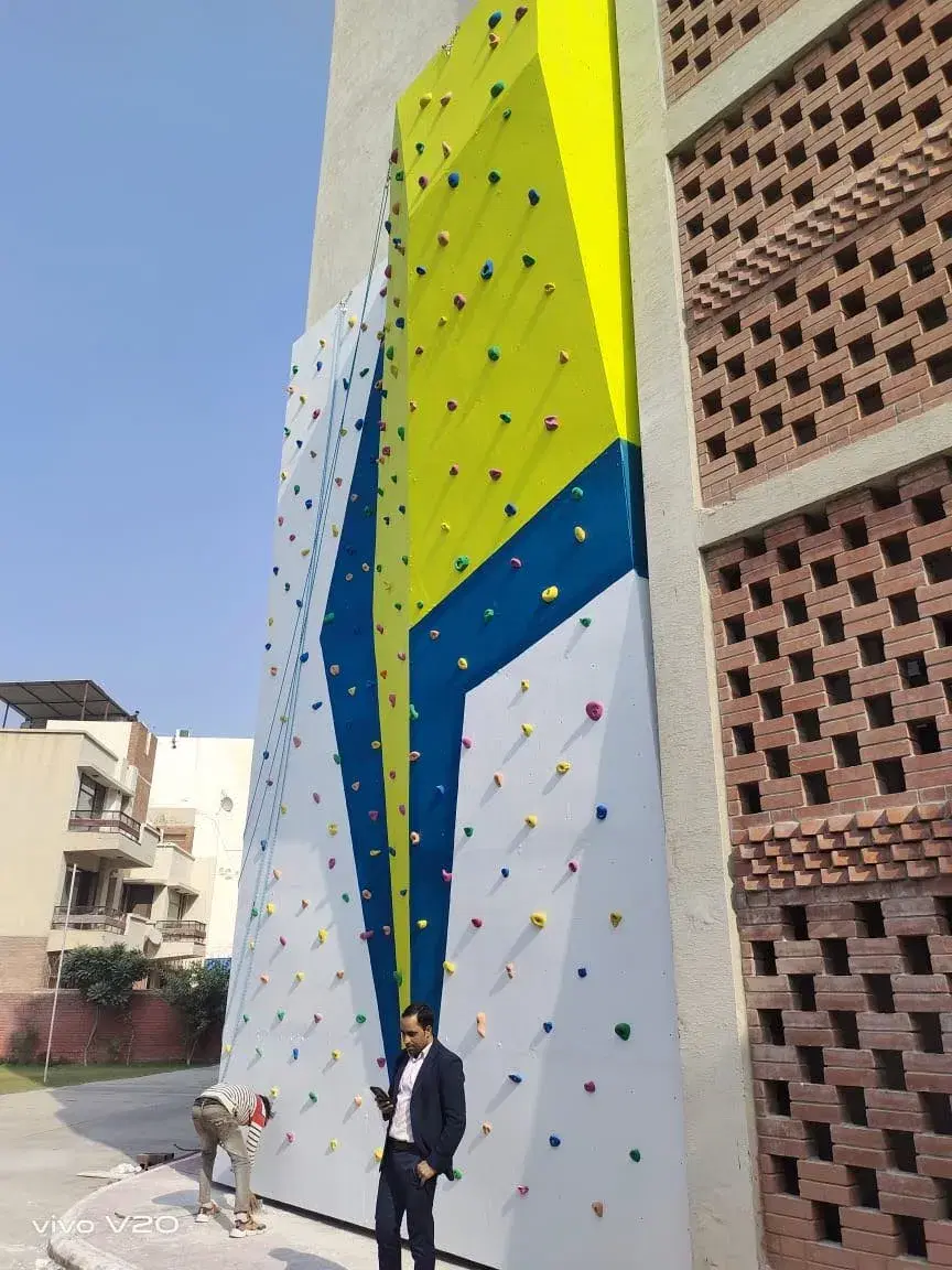Outdoor-Climbing-Wall-Gurugram-19