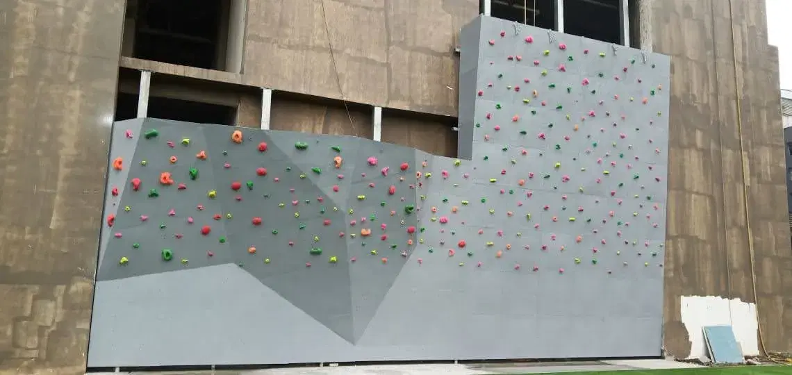 Outdoor-Climbing-Wall-Kolkata-27