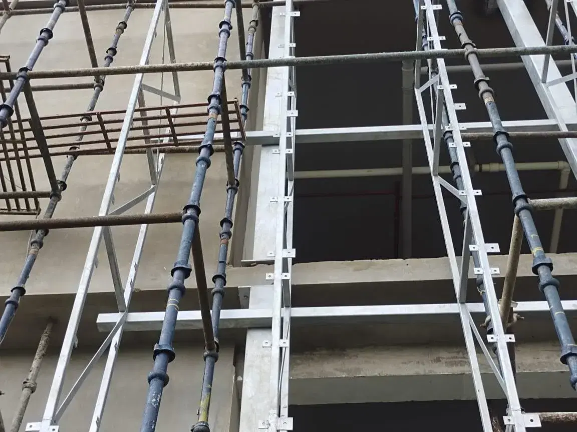 Outdoor-Climbing-Wall-Kolkata-1