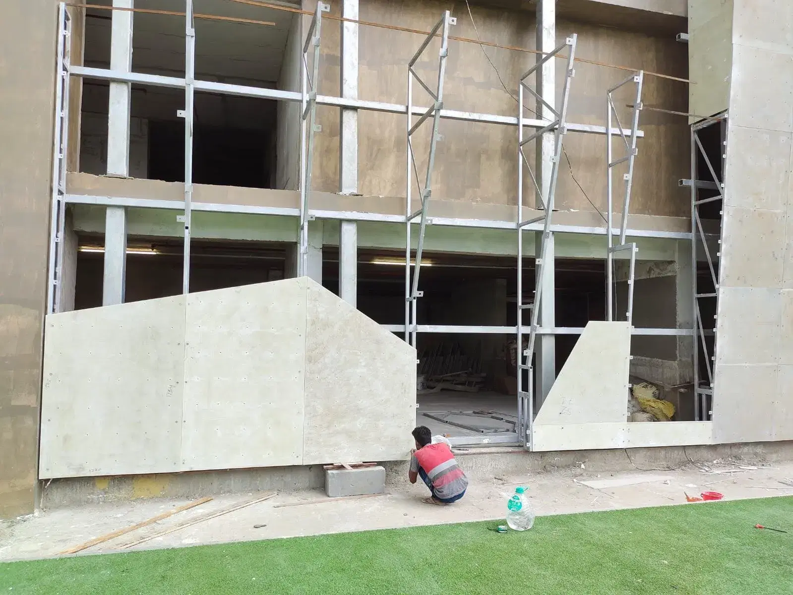 Outdoor-Climbing-Wall-Kolkata-4