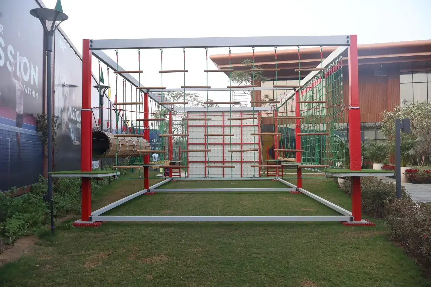 Custom low ropes course at the Signature Global show-flat experience