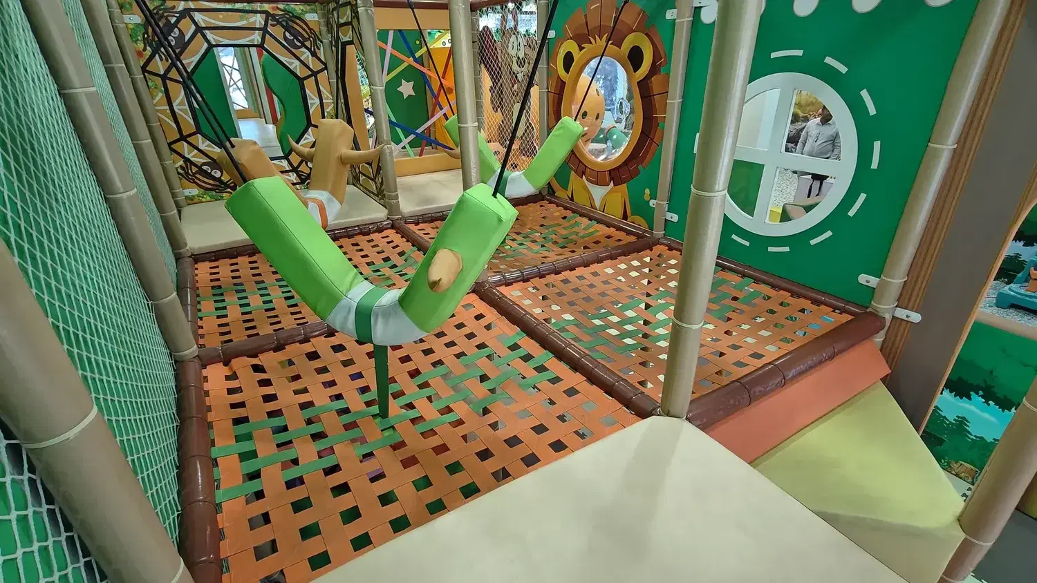 Net crawl structure inside the Skykids soft play area