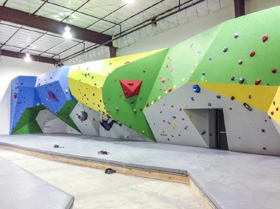 best bouldering climbing wall